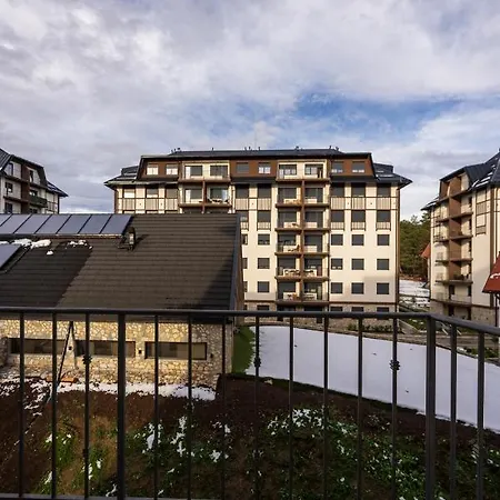 Durmitor 41, Kompleks Titova דירה Palisat