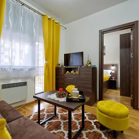 Durmitor 41, Kompleks Titova דירה Palisat