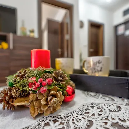 Durmitor 41, Kompleks Titova * Palisat