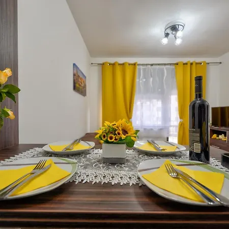 Durmitor 41, Kompleks Titova דירה Palisat