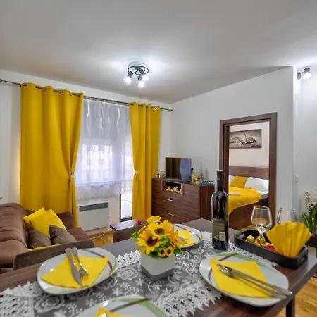 Durmitor 41, Kompleks Titova *