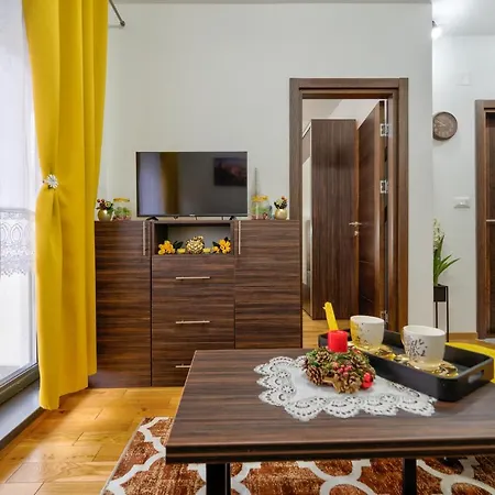 Durmitor 41, Kompleks Titova