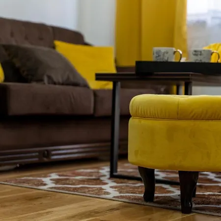 Durmitor 41, Kompleks Titova * Palisat