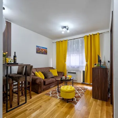 Durmitor 41, Kompleks Titova דירה *