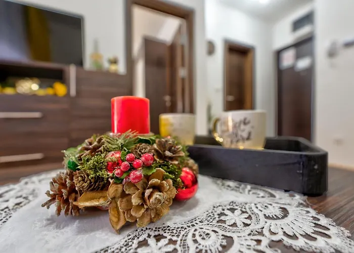 Durmitor 41, Kompleks Titova * Palisat