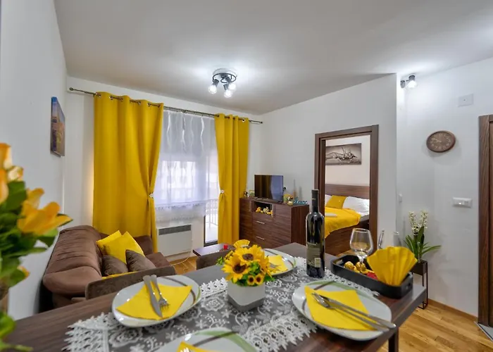 Durmitor 41, Kompleks Titova *