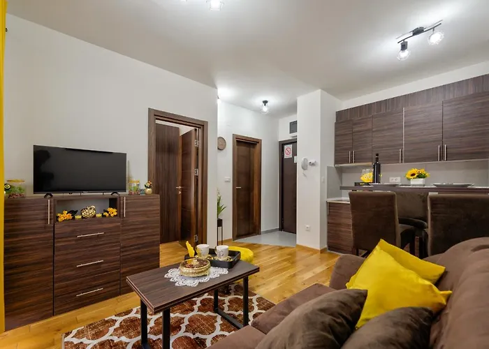 Durmitor 41, Kompleks Titova * Palisat