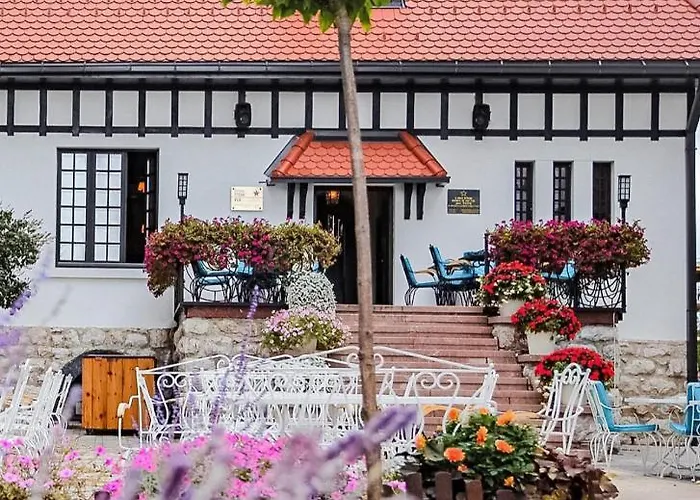 Durmitor 41, Kompleks Titova