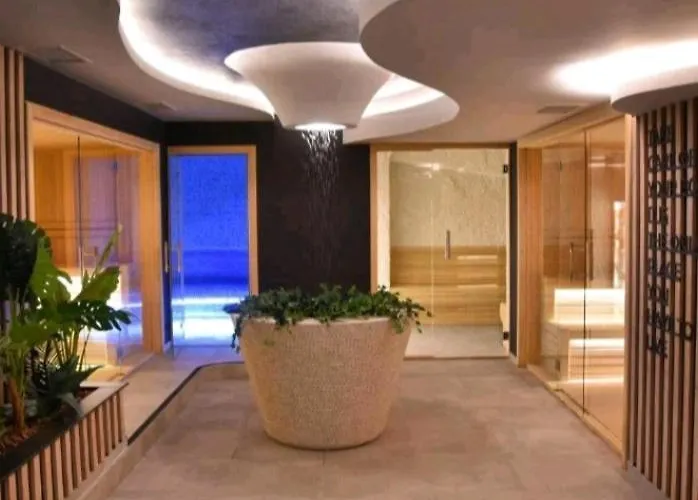 Durmitor 41, Kompleks Titova *