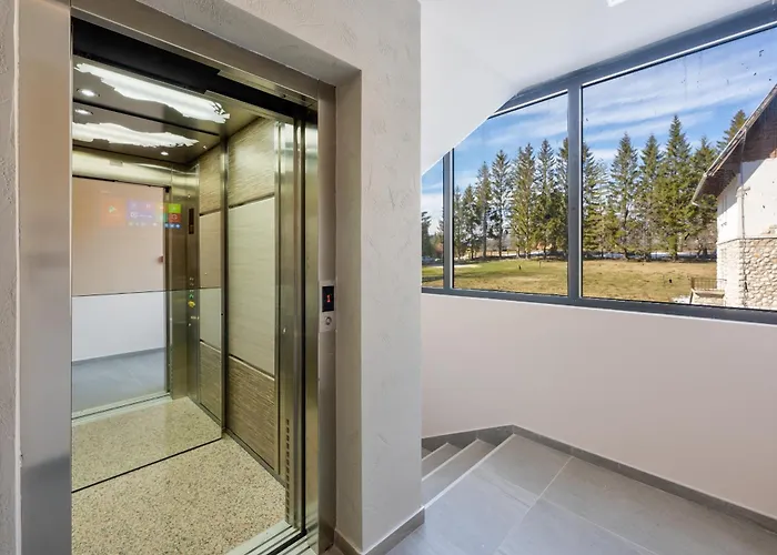 Apartamento Durmitor 41, Kompleks Titova